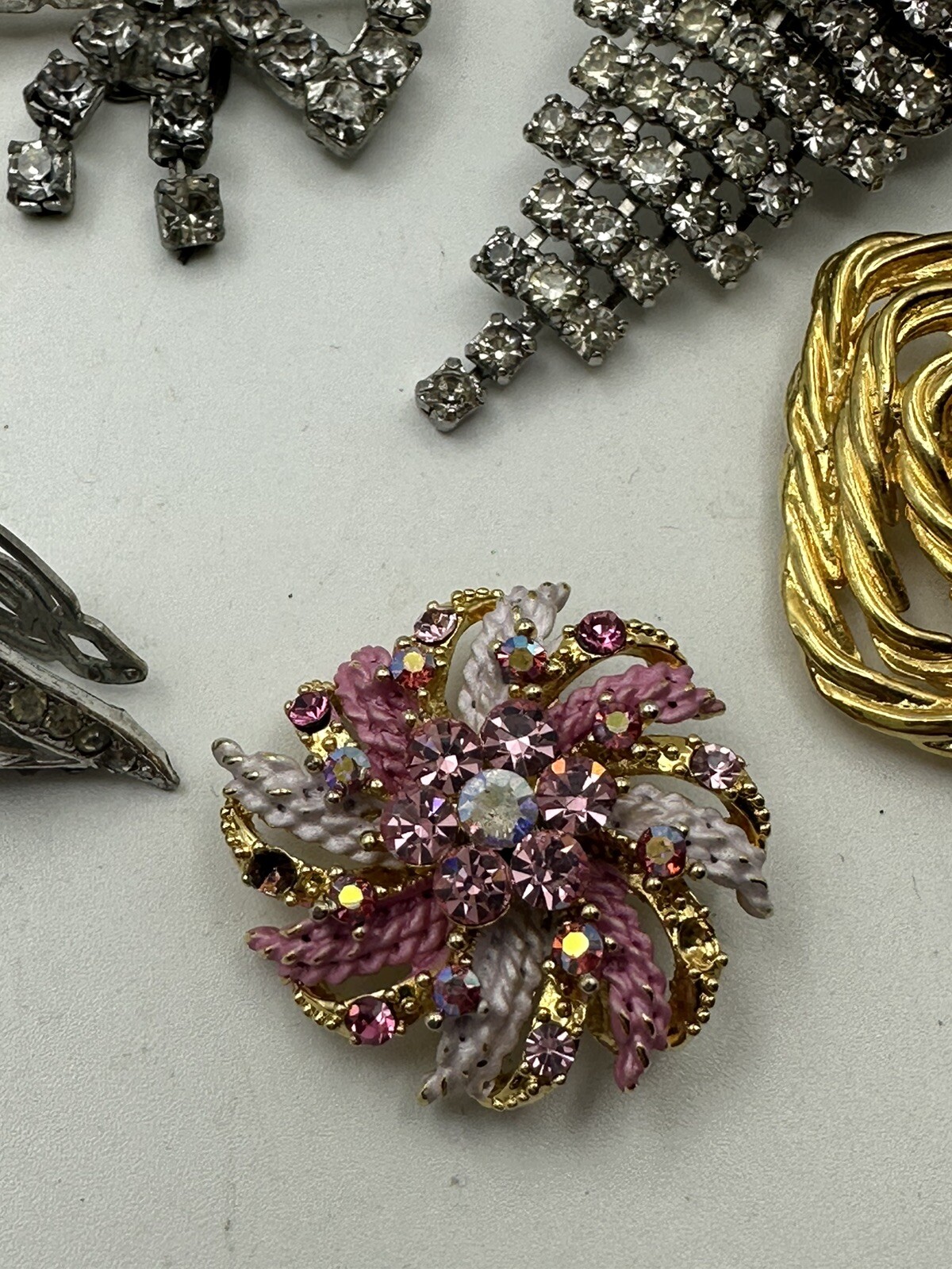 Lot of 8 Vintage Shoe Clips Gold Tone Silver Tone Rhinestones