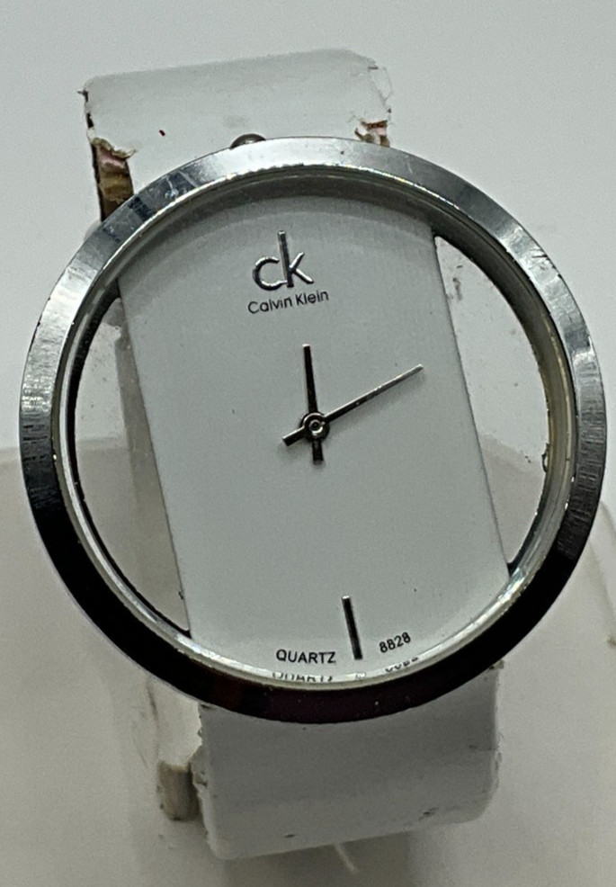 Very rare Calvin Klein unisex watch, needs help, worth the effort, see additiona