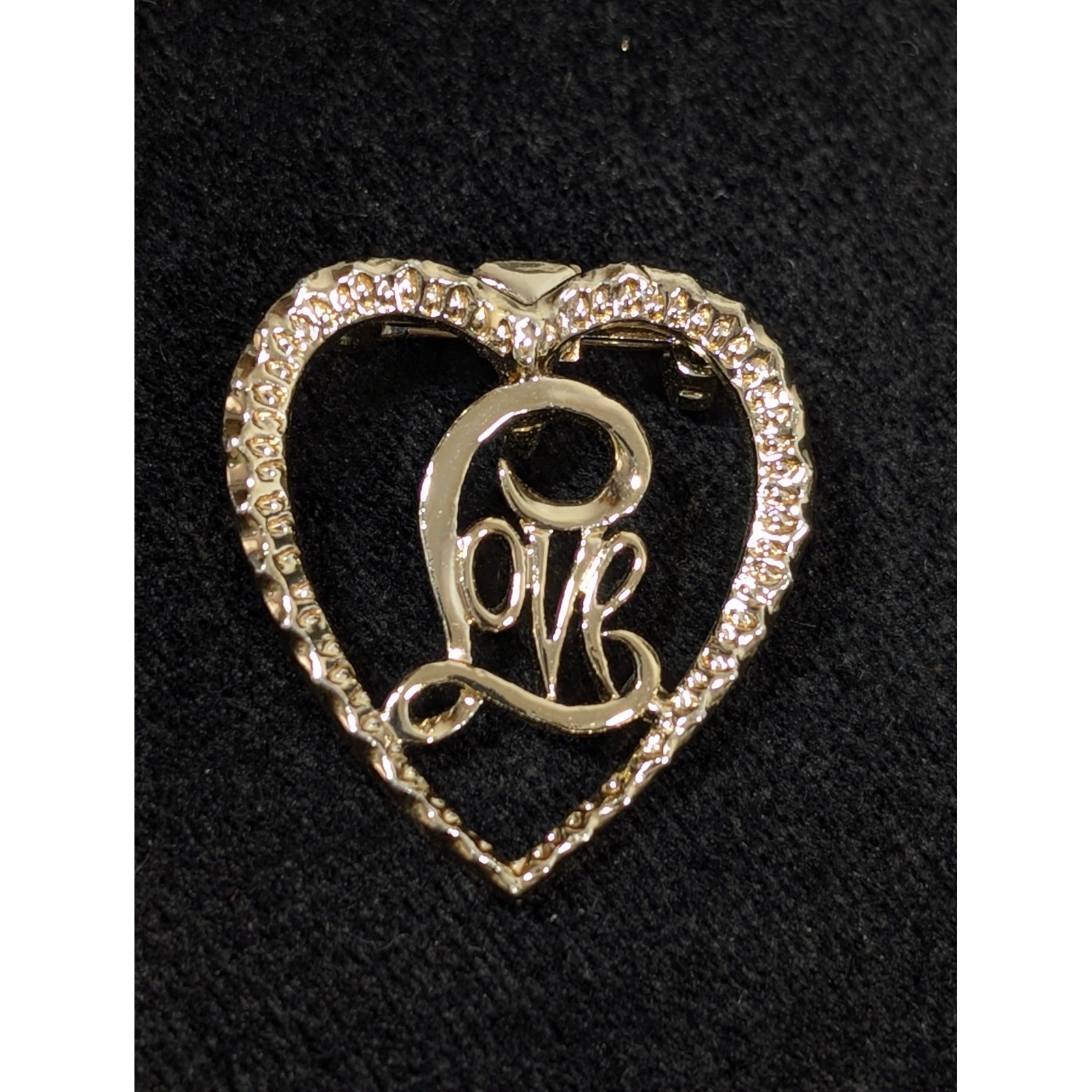 Vintage Gerry’s Gold Tone Love Heart Brooch Pin Rhinestone Accent Signed
