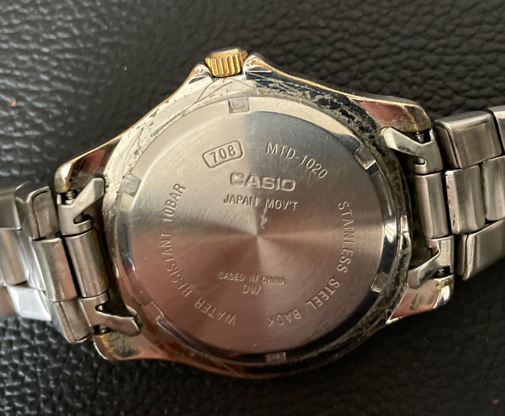 Casio Mens Watch MTD-1020 Gold & Silver Stainless Steel New Battery