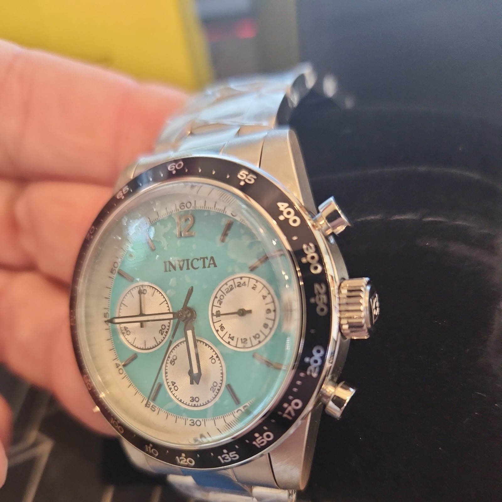 Invicta Speedway Men’s Quartz Watch Model 50404 (Tiffany Blue, 39mm SS MSRP$695)