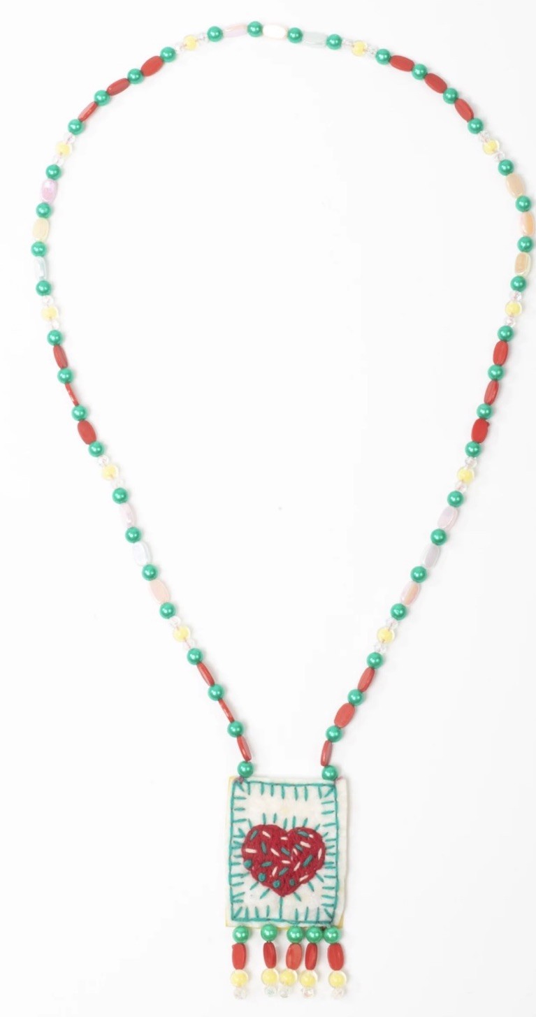 ANTICA SARTORIA RED YELLOW GREEN WITH HEART BEADED LOVELY NECKLACE NWT
