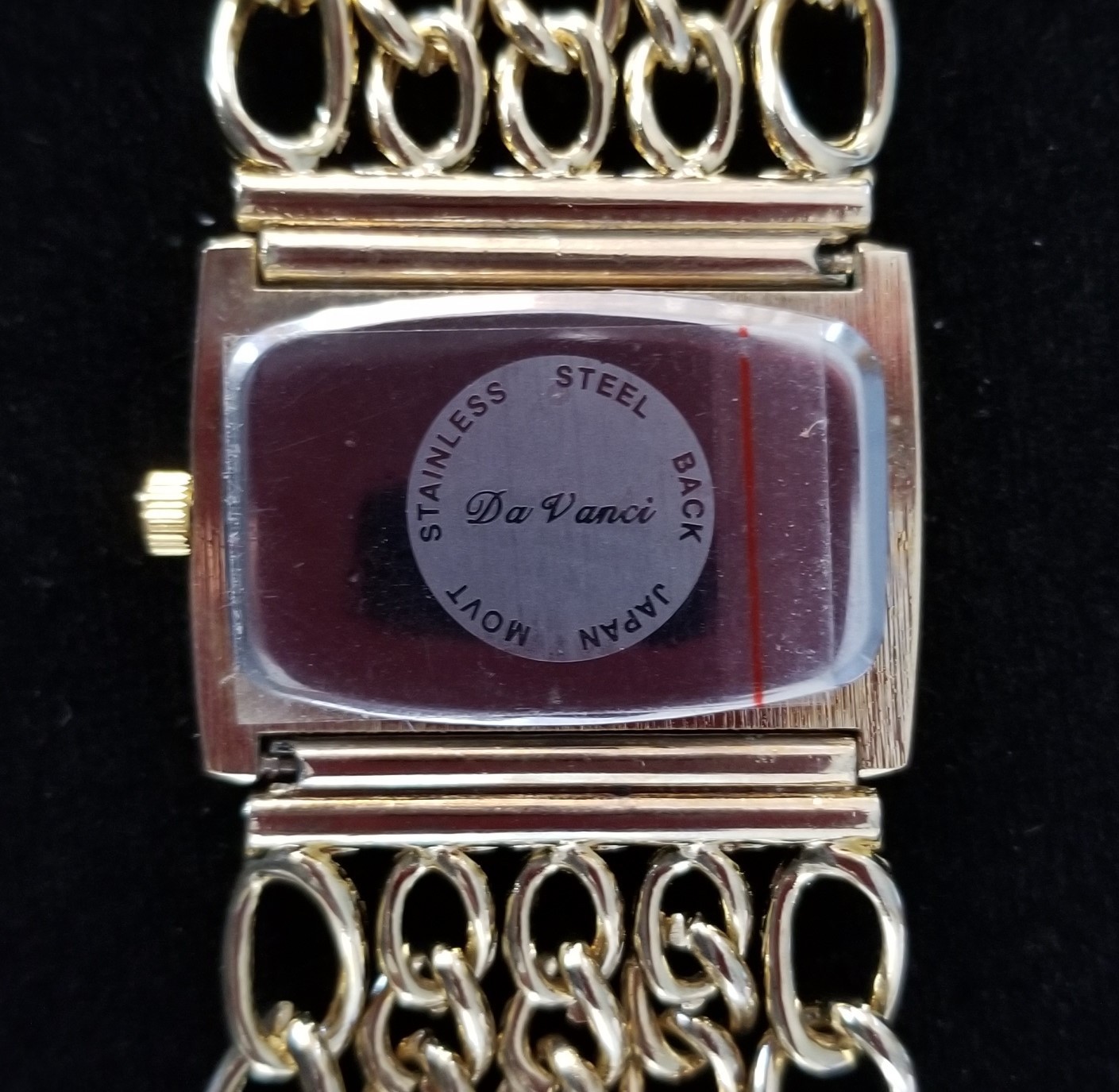 Da Vanci Gold Tone Watch 5 Chain Band 7.75″ New Battery