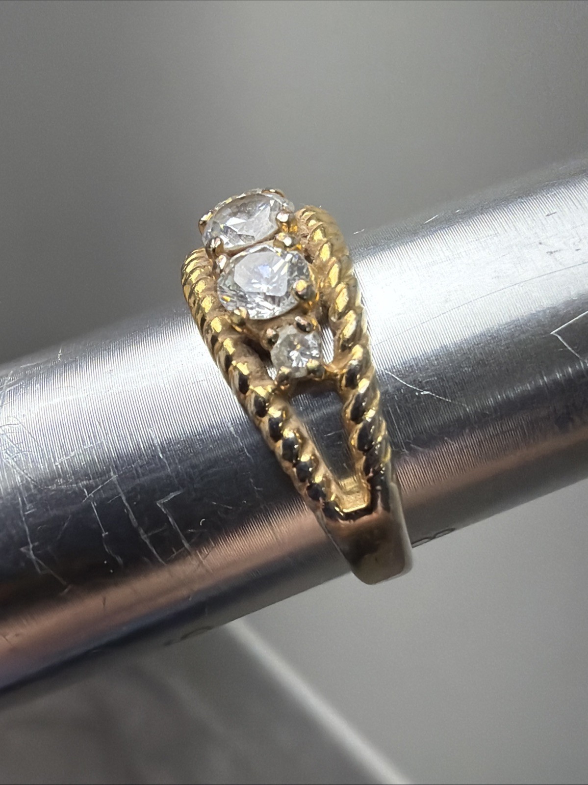 Vintage Art Deco Gold Plated 5 Stone CZ Ring With Rope Border Design Size 8.25