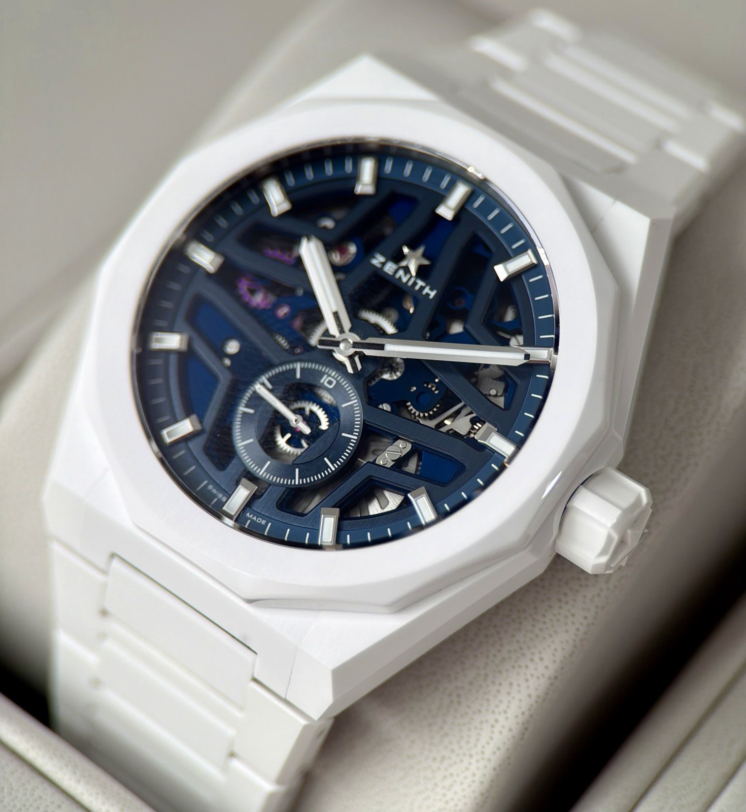 Zenith Defy Skyline Skeleton White Ceramic 2026 Full Set 49.9301.3620/79.I001