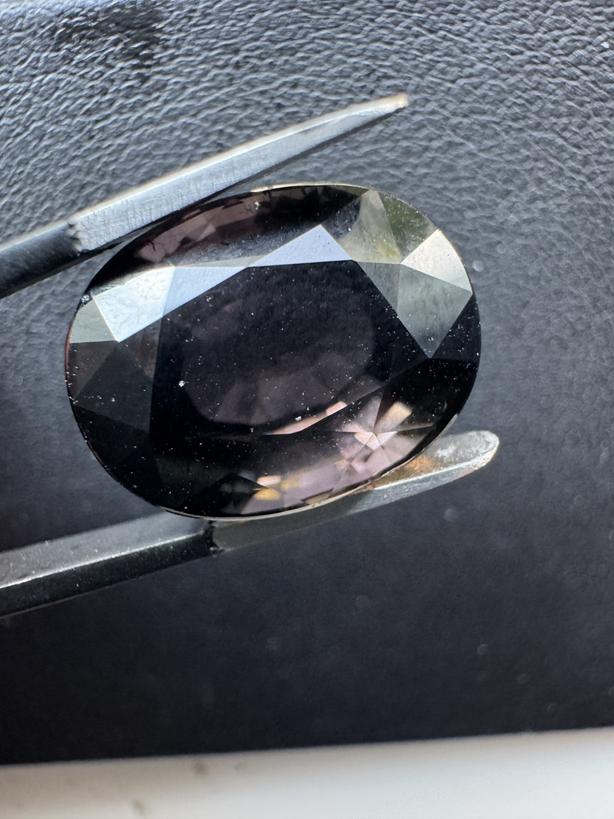 Dark Purple TOURMALINE, 14.04 Carats, 15.4 x 11.8 mm Oval, VSI. Mined in Nigeria