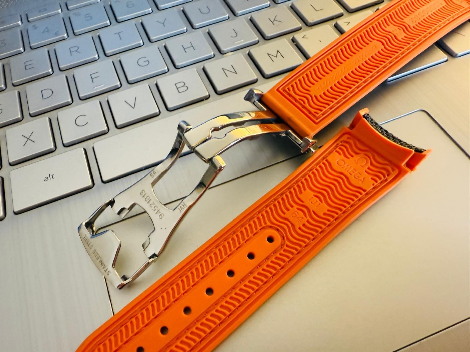 20mm Waterproof Rubber Nylon Watch Strap Replacement Orange Black