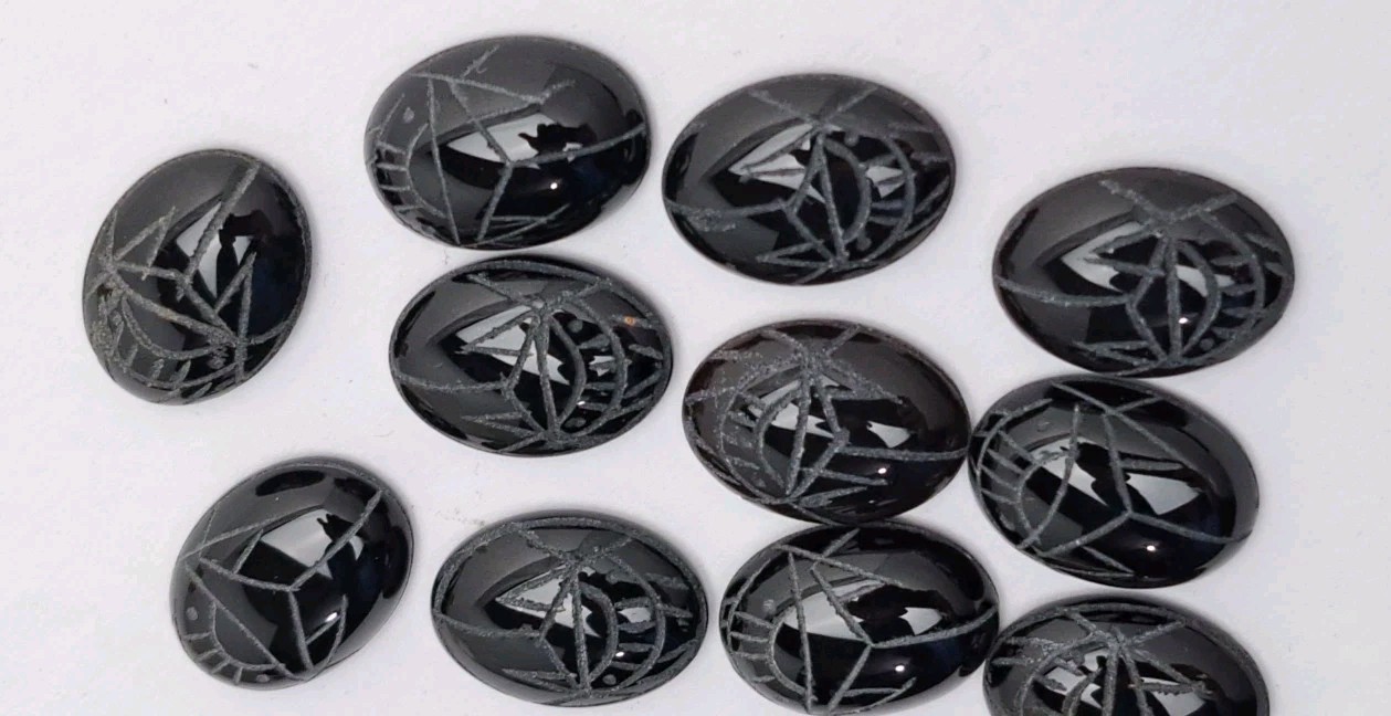 11 pieces Black Oval 16×12 mm Gemstones Unique Design Cabochon Cut