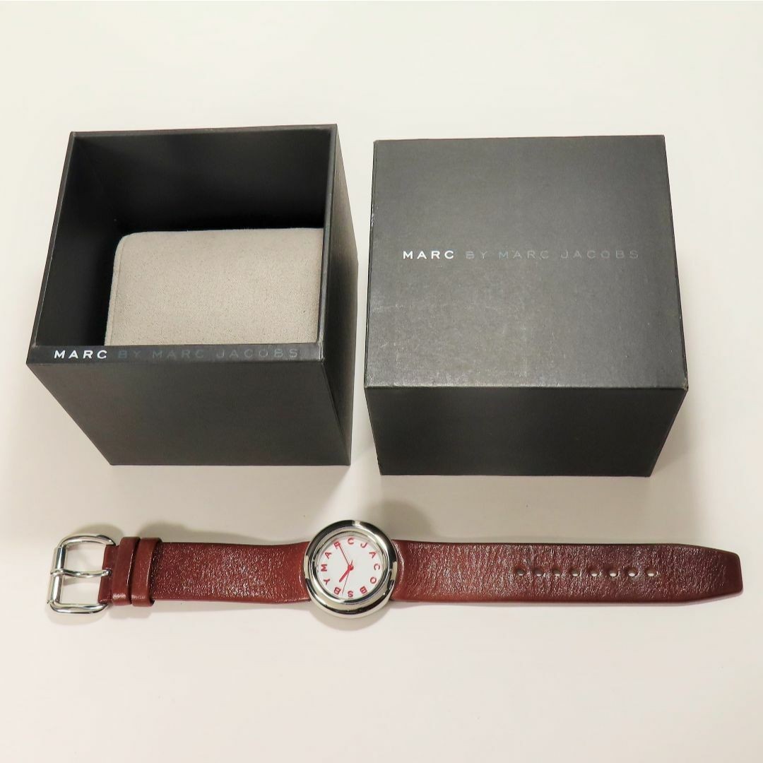 Working Condition Excellent Marc by Marc Jacobs Ladies Quartz Wristwatch with Bo
