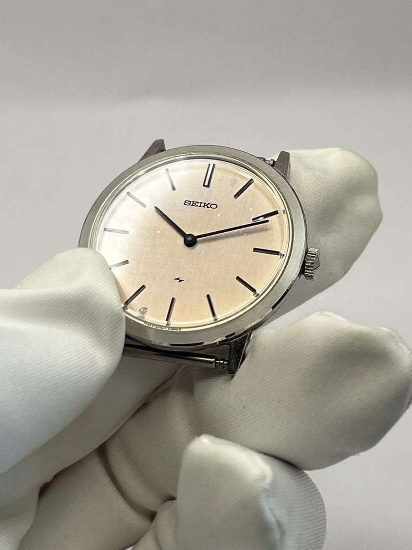 SEIKO Chariot 2220-0180 Manual Winding Vintage
