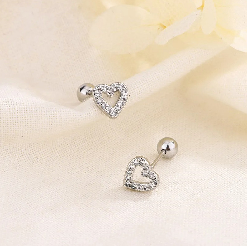 1 Pair Heart Stud Earrings for Women Hypoallergenic Screw Back Cartilage Jewelry