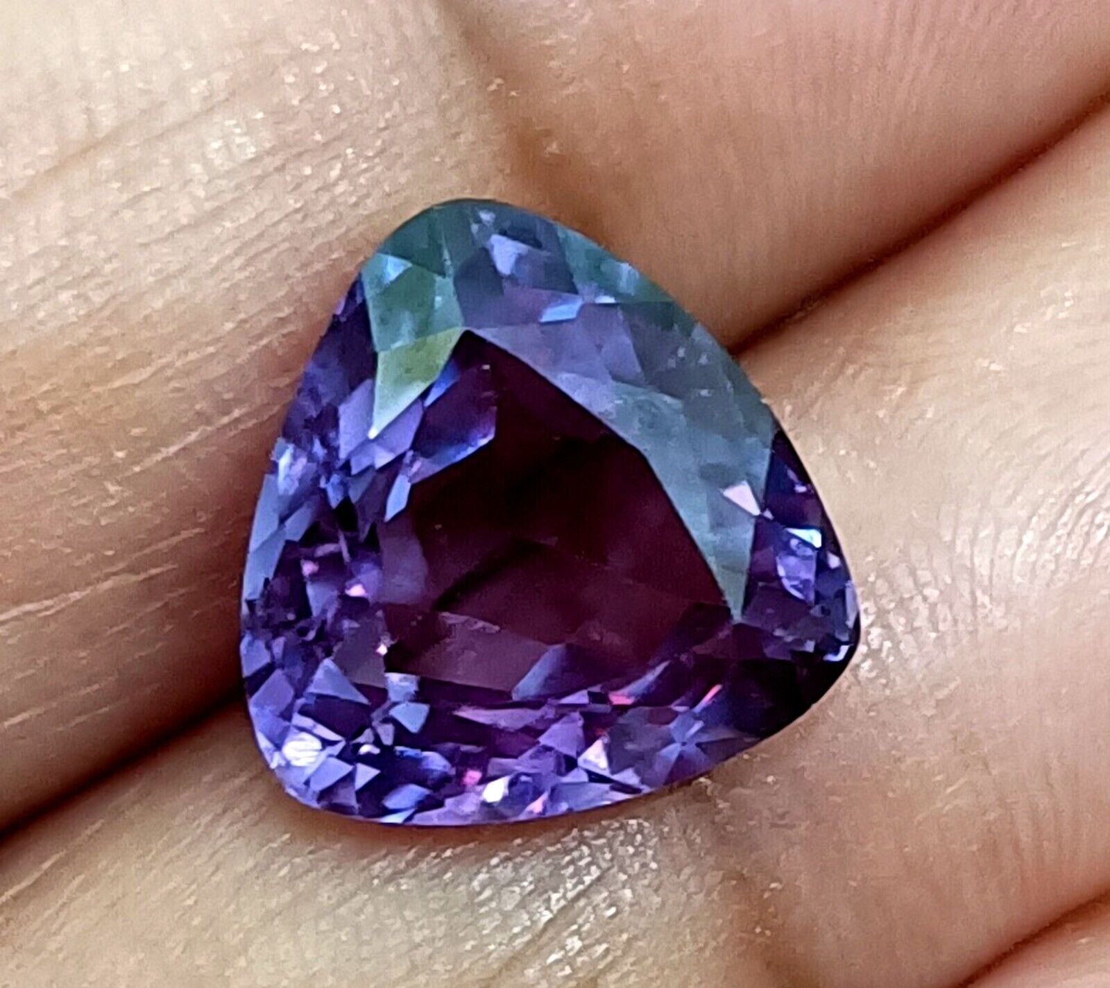 Trillion Cut NATURAL Ceylon Bi-Color Sapphire Loose GEMSTONE 11.23 Ct Certified
