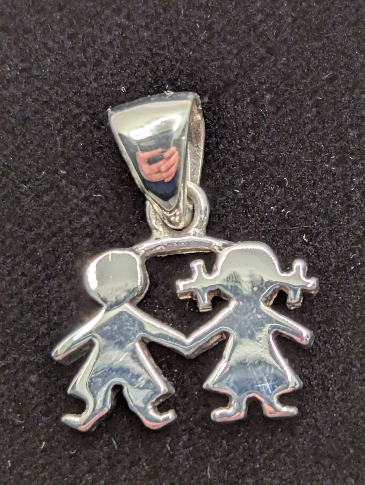 925 Sterling Silver Little Boy & Girl Holding Hands Necklace Pendant Charm 3 Gms