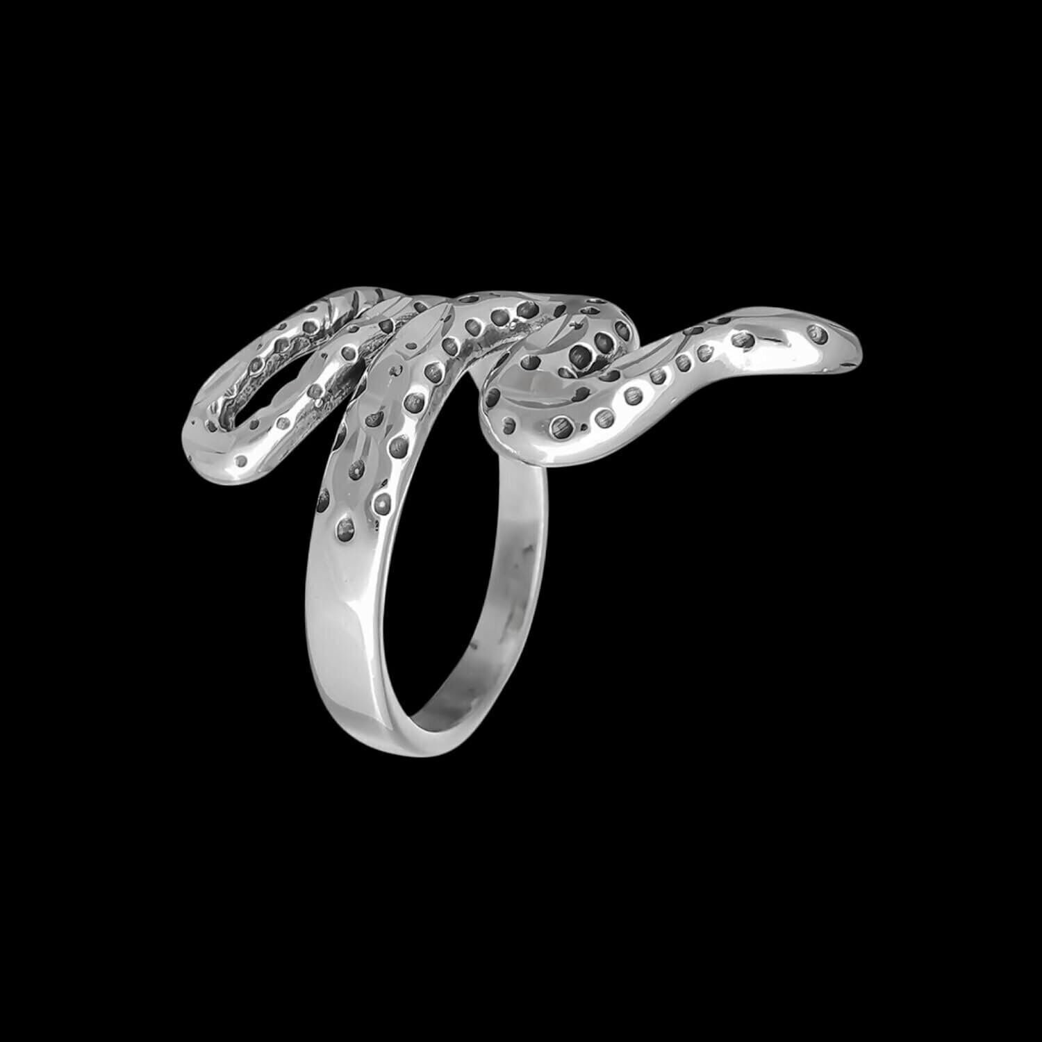 Diamond Cut Wrapped Snake