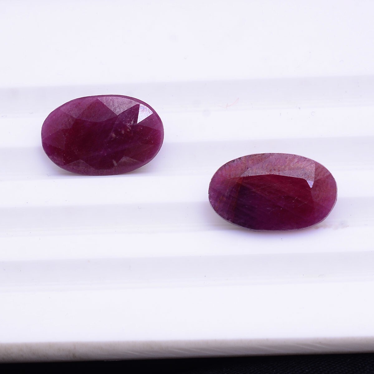 2 Pcs Natural African Ruby Unheated 14.48mm-14.60mm Oval Faceted Cut Gemstones
