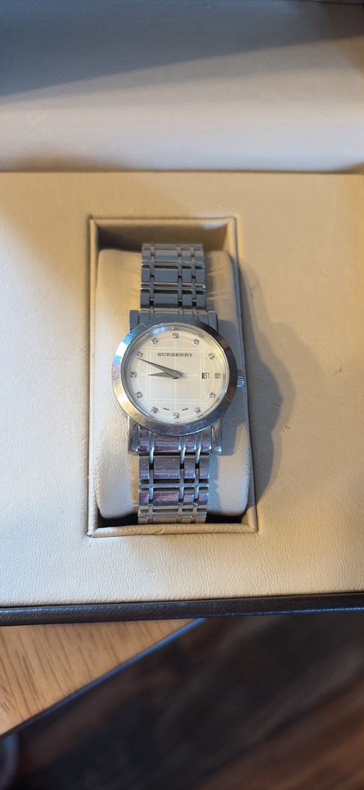 Burberry Women’s Analog Wristwatch White Dial Diamond Markers Date w/ Box