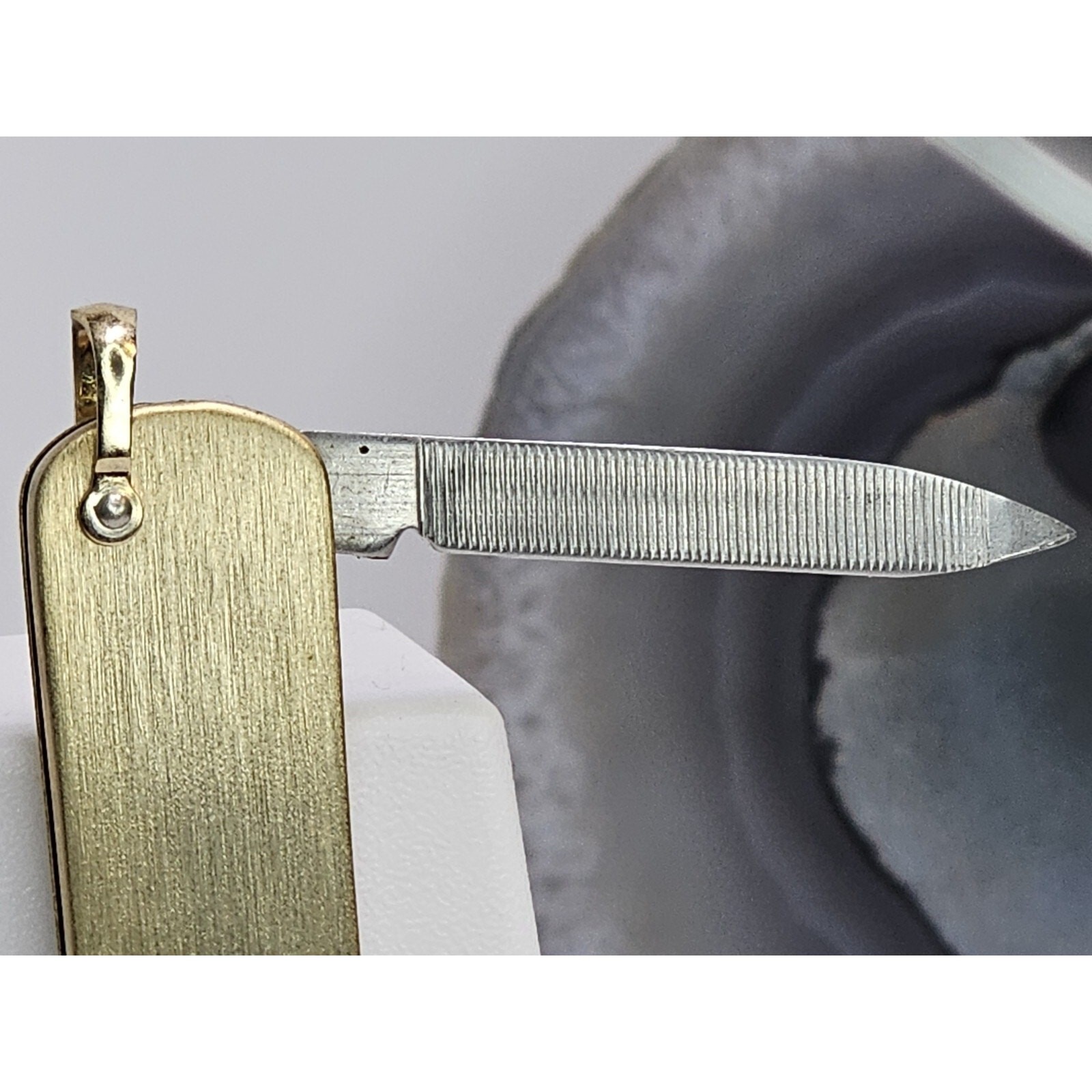 Vintage 10K Illinois Bell Sapphire & Diamond Pocket Knife * Read Description*