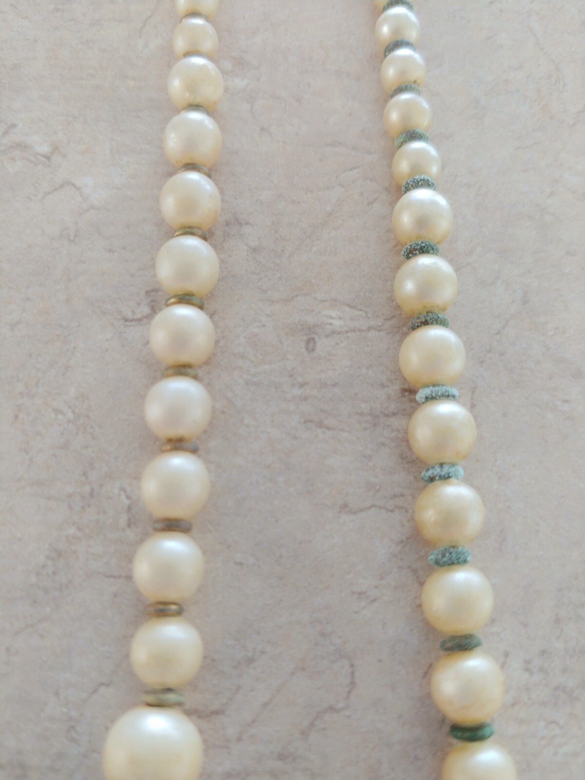 Pale Faux Pearl Choker Single Strand Necklace Vintage 1930s 40s Jewelry 16″in