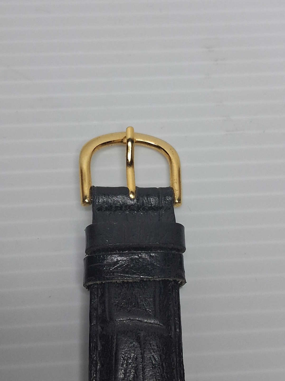 Vintage 1960s Waltham 17 Jewels Shockresistant Manual Wind Watch