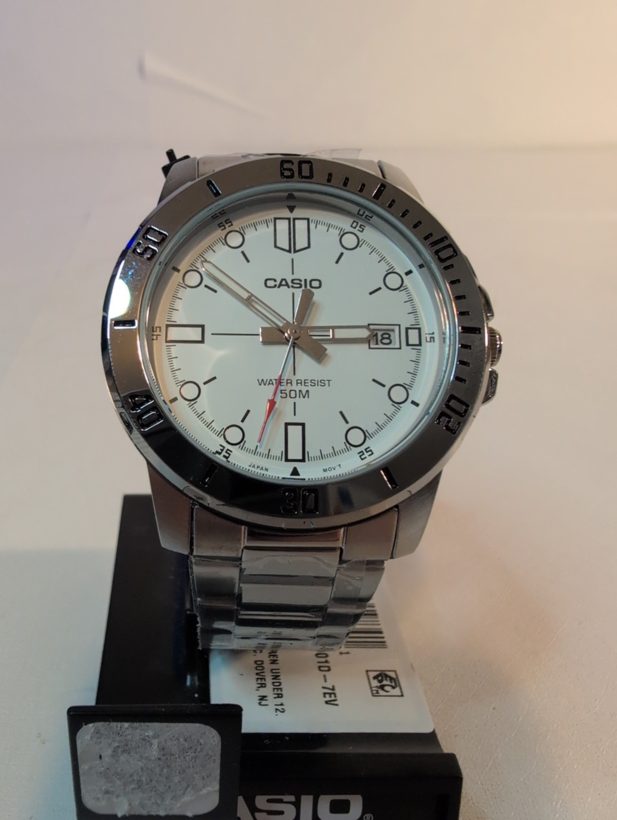 Casio MTPVD01D-7EV Men’s Watch White Dial Stainless Steel Date Quartz