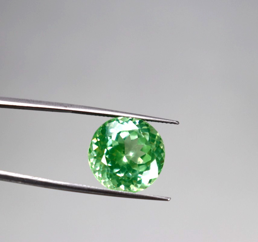 14Ct Rare Natural Green Spinel Round Cut Loose Gemstone 14x14x9mm
