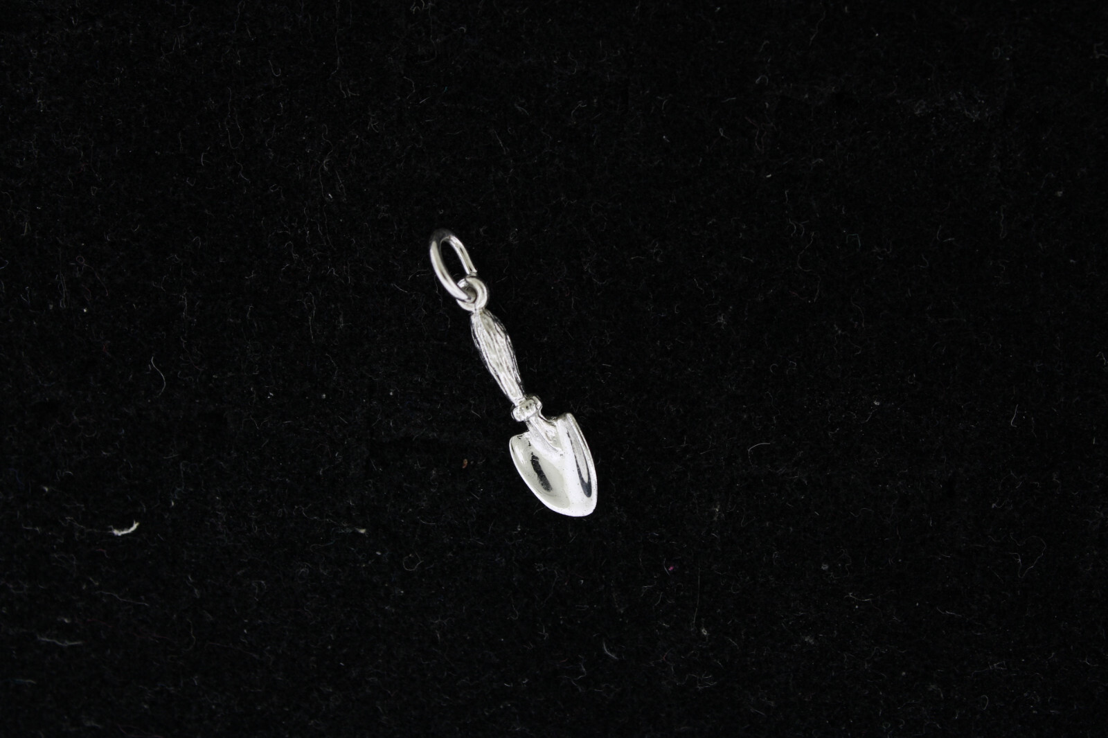 Rembrandt Sterling SilverGardening Shovel Charm