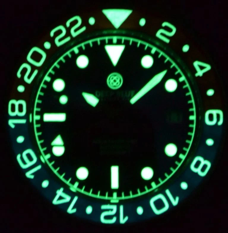 DEEP BLUE AQUA DIVER GMT AUTOMATIC 40MM SAPPHIRE BEZEL BRACELET DIVER NEW