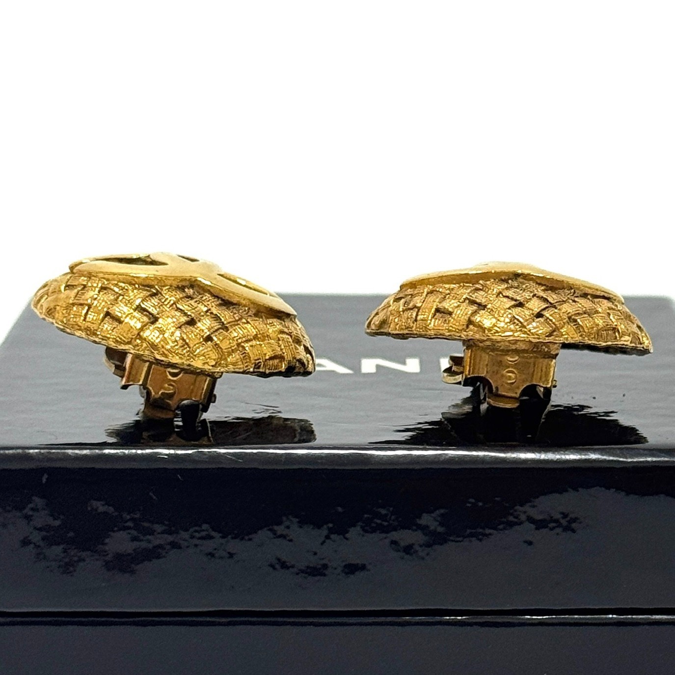 CHANEL Round Earrings Coco Mark CC Logo Gold Matelasse Clip-On Authentic JAPAN