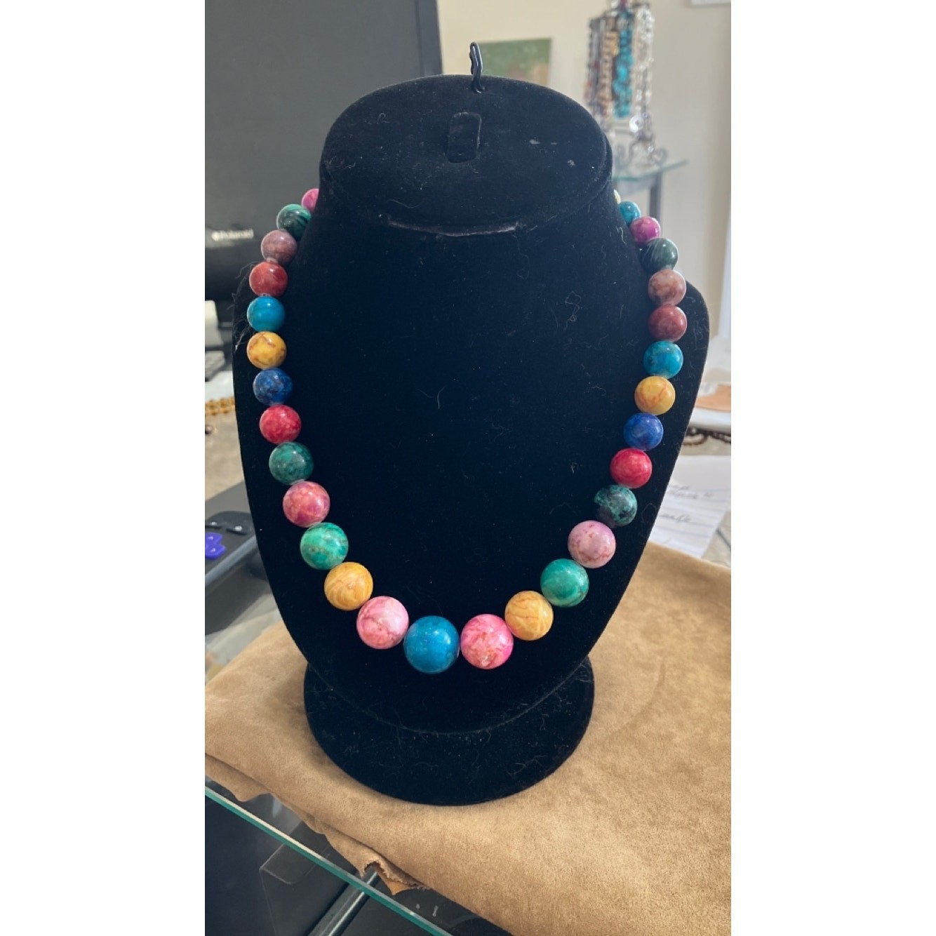Dyed Howlite Multicolored Beaded Necklace