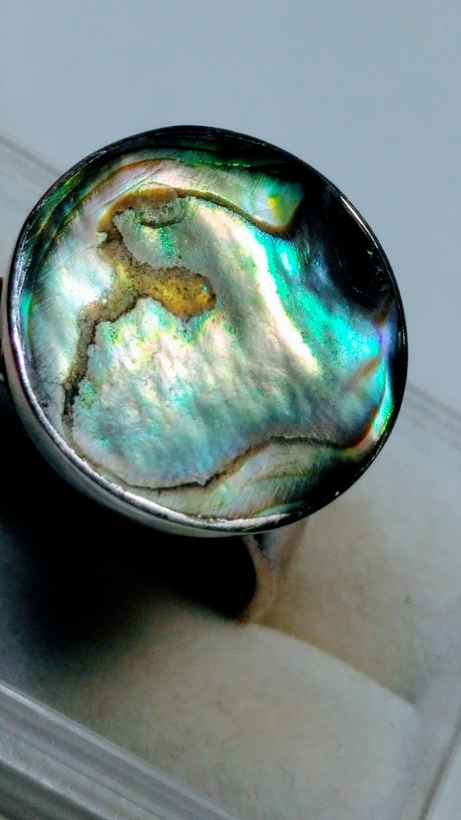 SPECTACULAR ABALONE SHELL INLAYS IN STERLING SILVER.925 RING SIZE 8.75-9.0!