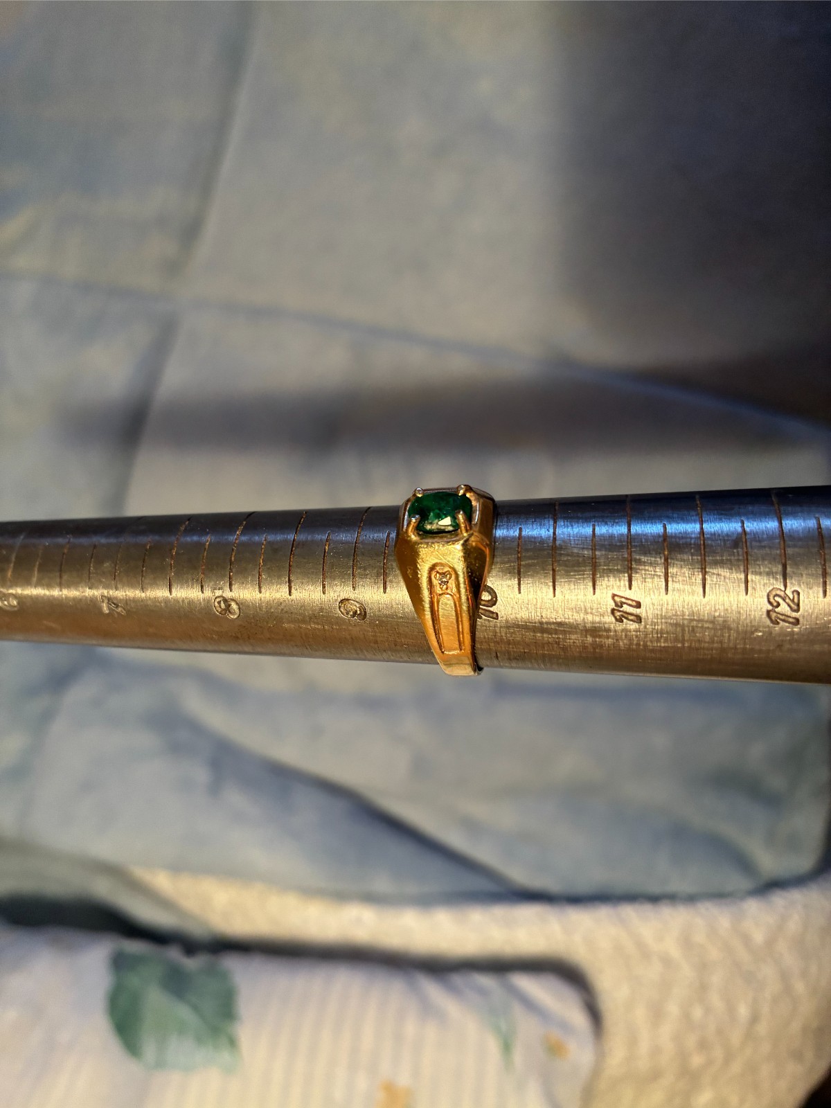 14 karat gold men ring Natural EMERALD (COLUMBIA) .93 CARAT by Jose Andre Melero