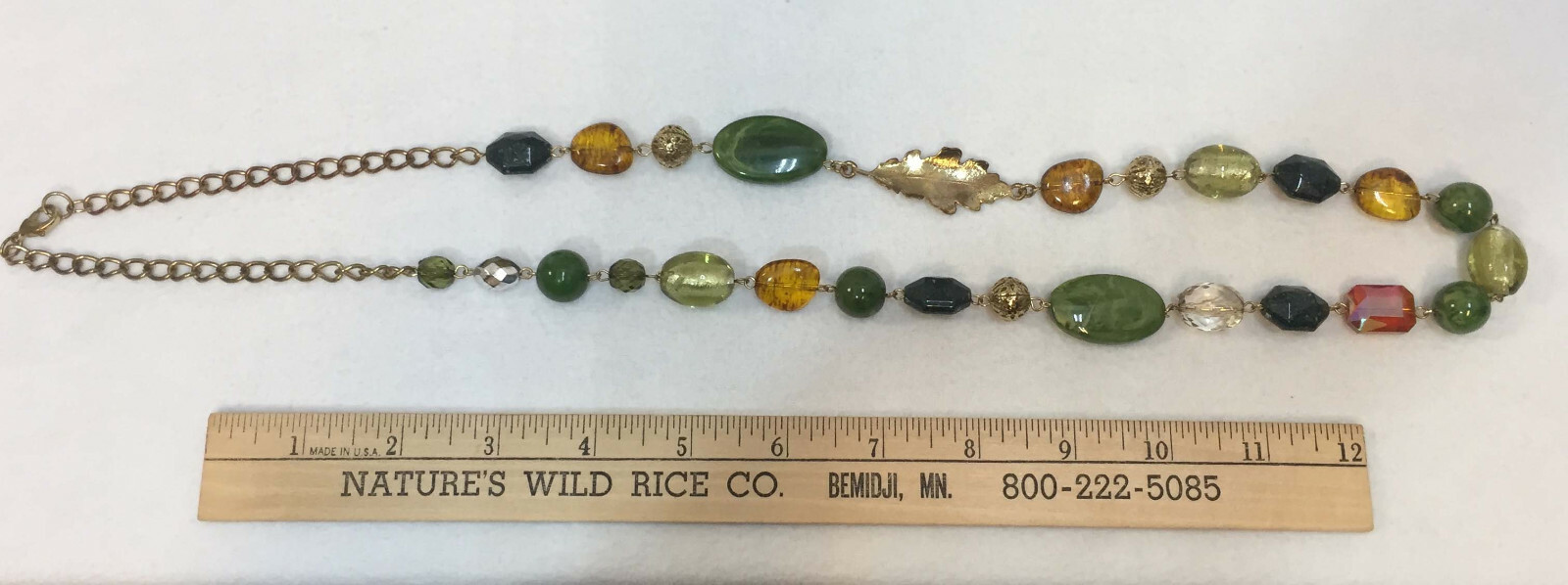 Necklace Stone Like Plastic Beads Green Amber Gold Leaf Strand String 33″ Beaded