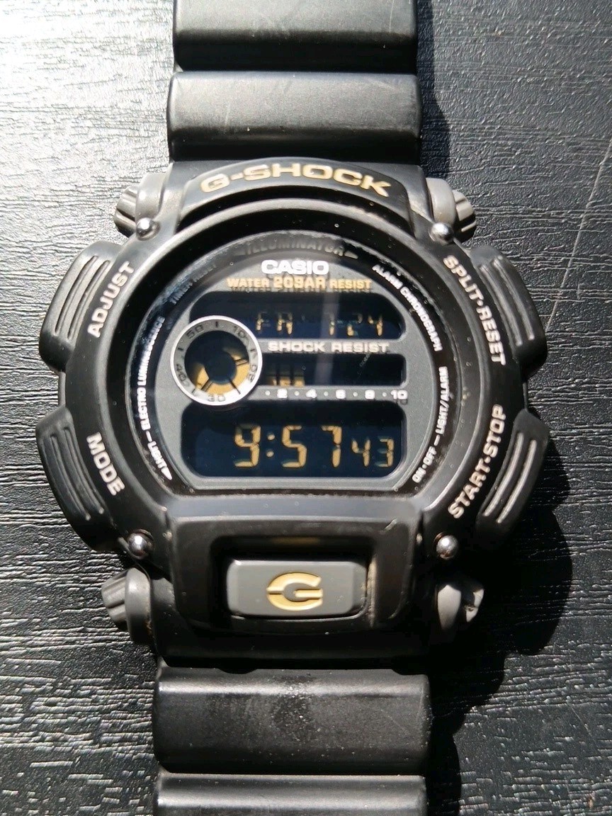 Casio G-Shock DW-9052 3232 All Black Wrist Men’s Watch New Battery Installed.