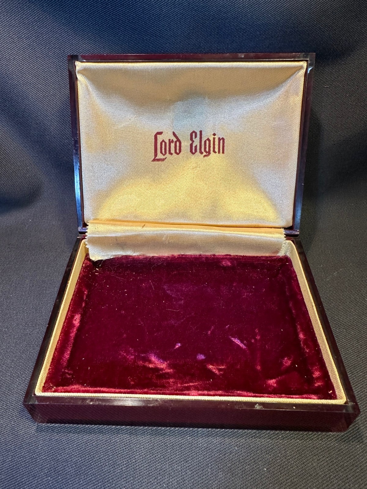 Vintage Lord Elgin Red and Burgundy Durapower 21J Acrylic Presentation Watch Box