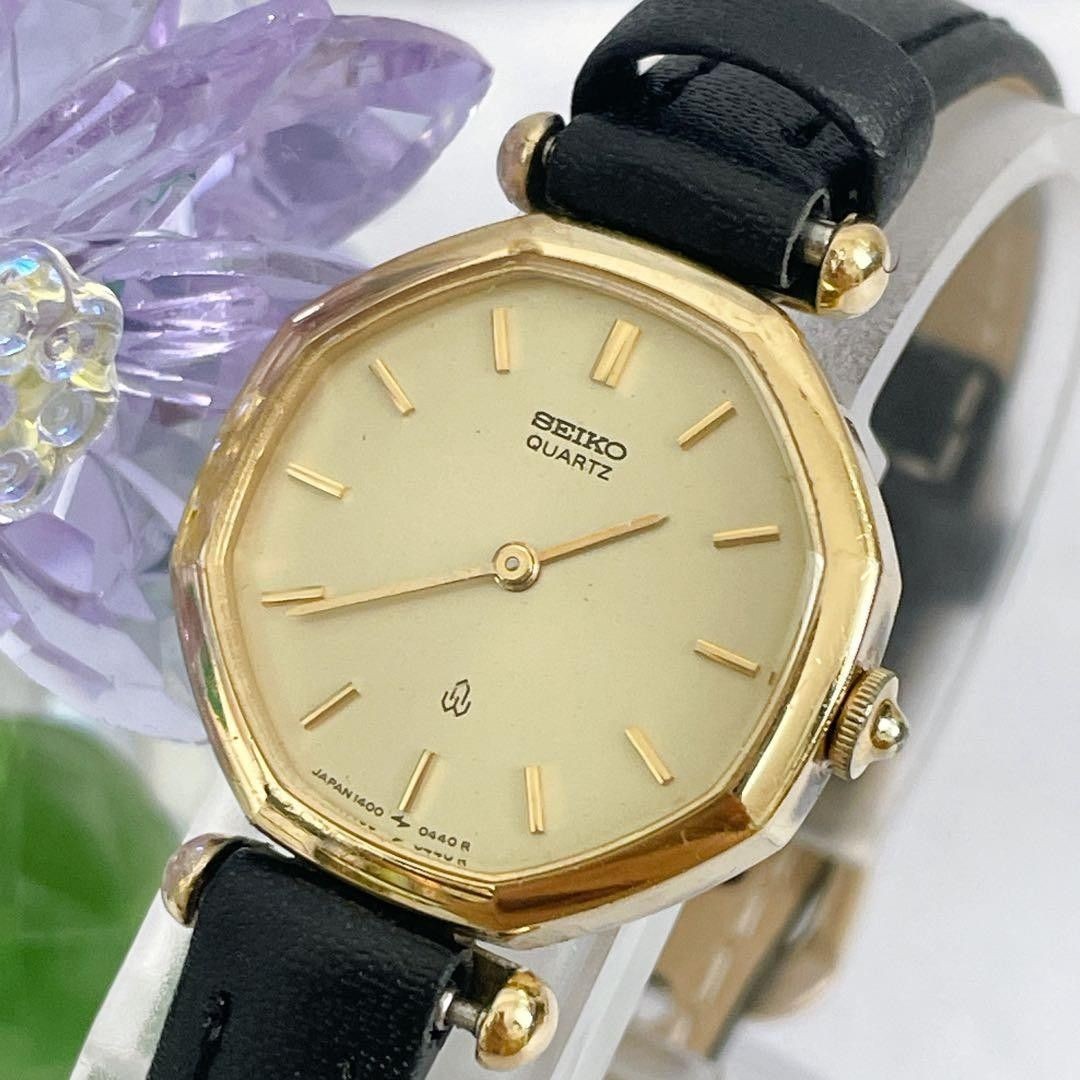 Rare SEIKO Chariot Watch Gold Octagon 42 17