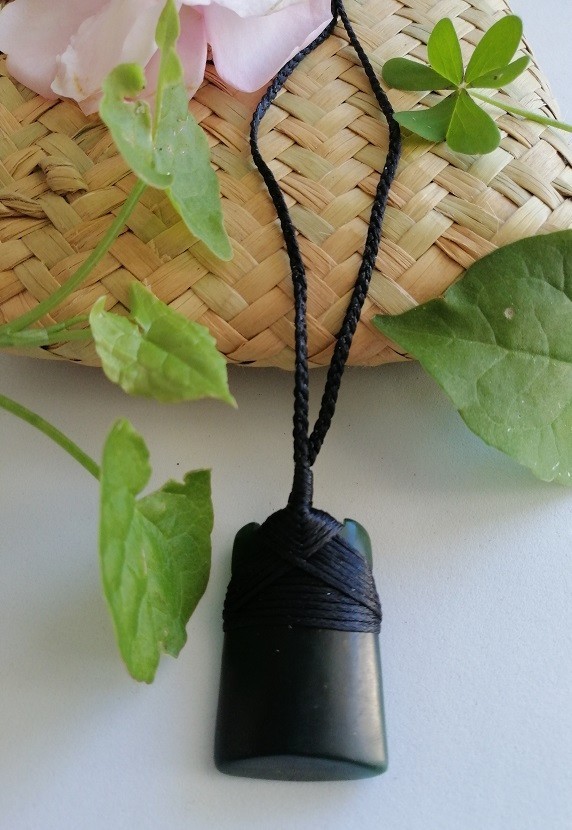 New Zealand Jade Greenstone Toki Matt Pendant 35mm L x 26mm W Unisex