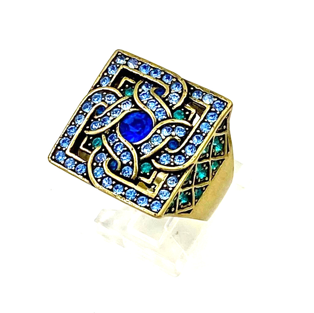 LA VINTAGE KATHY LEVINE SQUARE SHADES OF BLUE RHINESTONE SERENDIPITY RING 7 LN