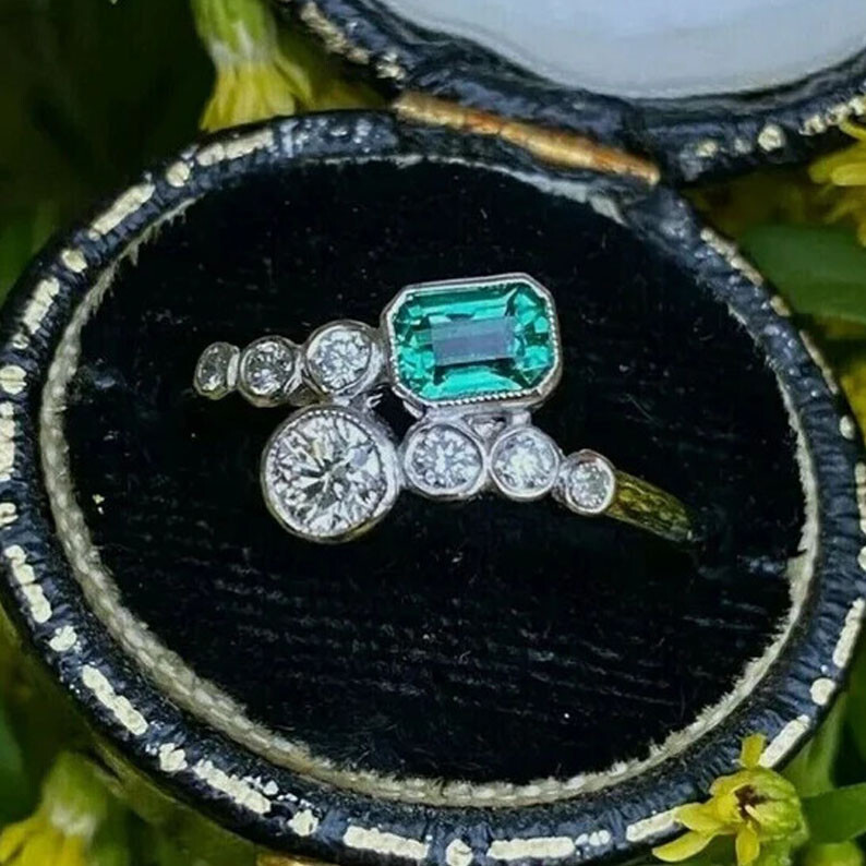 Toi Et Moi 1.50CtW Green Emerald Simulated Diamond Vintage Style 925 Silver Ring