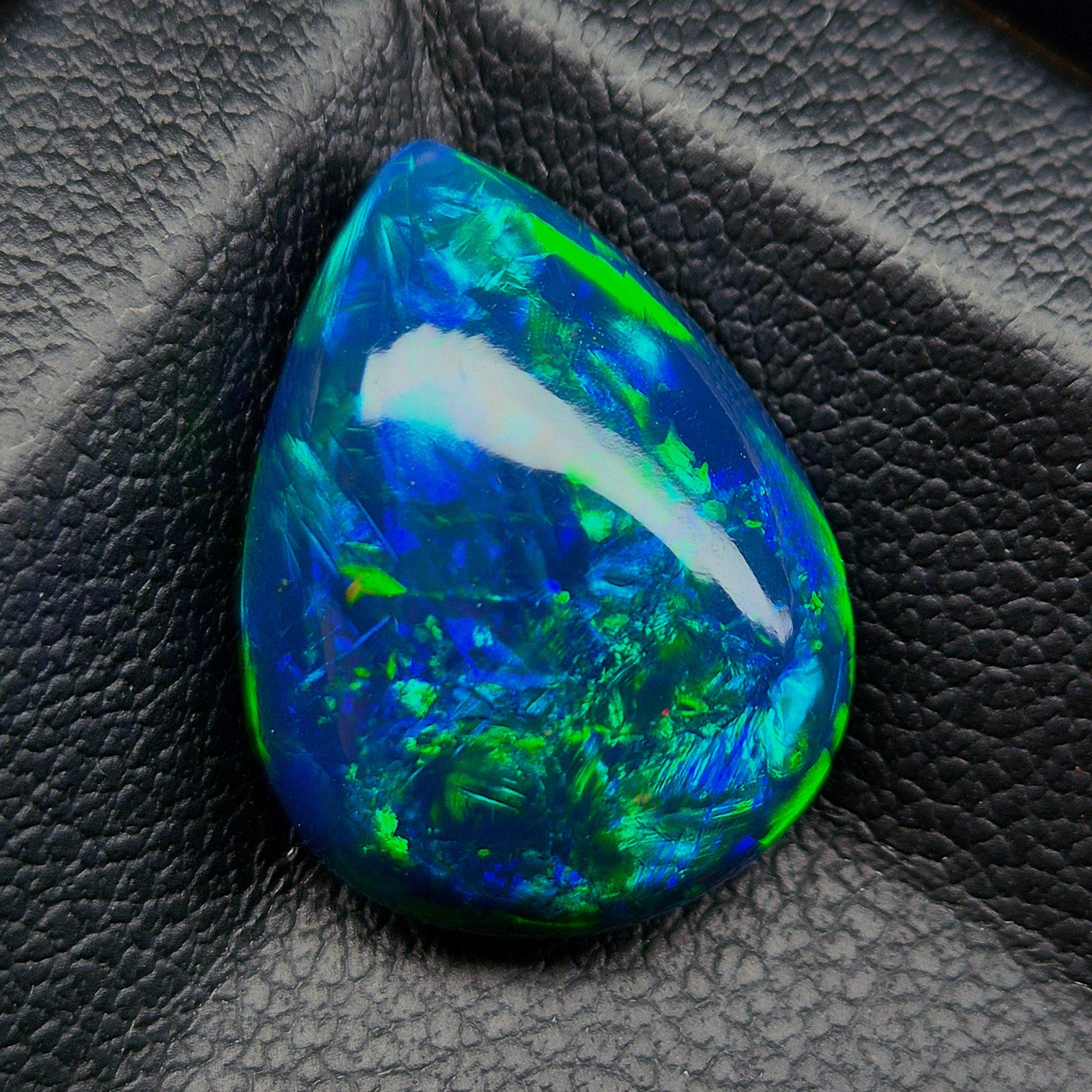 6.40 CT Natural Ethiopian ++Opal Multi Fire Loose Cabochon Gemstone 17×13 mm