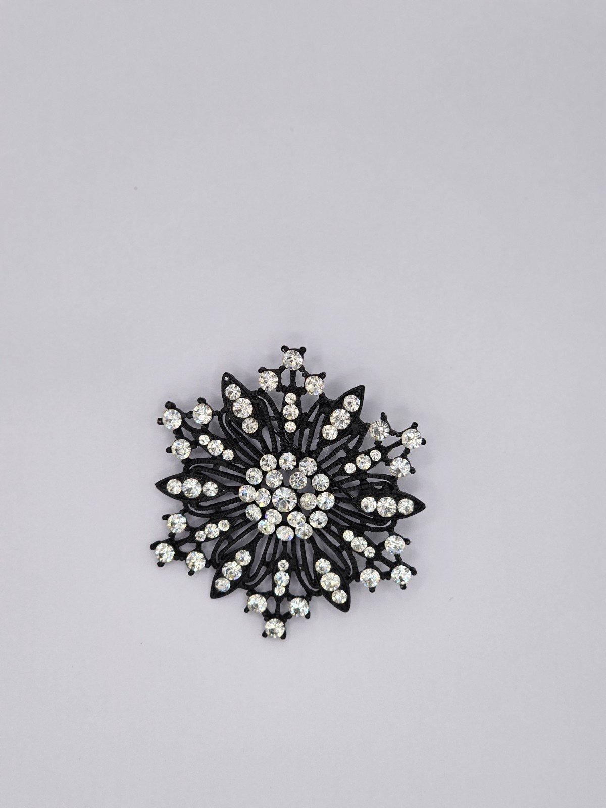 Starburst Brooch Pendant Convertible Black Metal Crystal Snowflake 2″ Wide