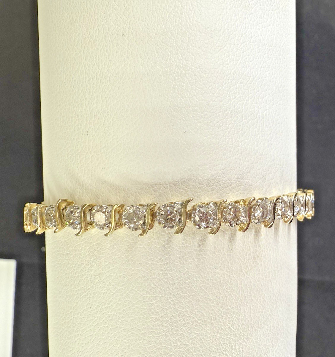 14k Yellow Gold 43 Diamonds 2.5 Ct S-Link Tennis Bracelet 7.5″ 8.8 grams