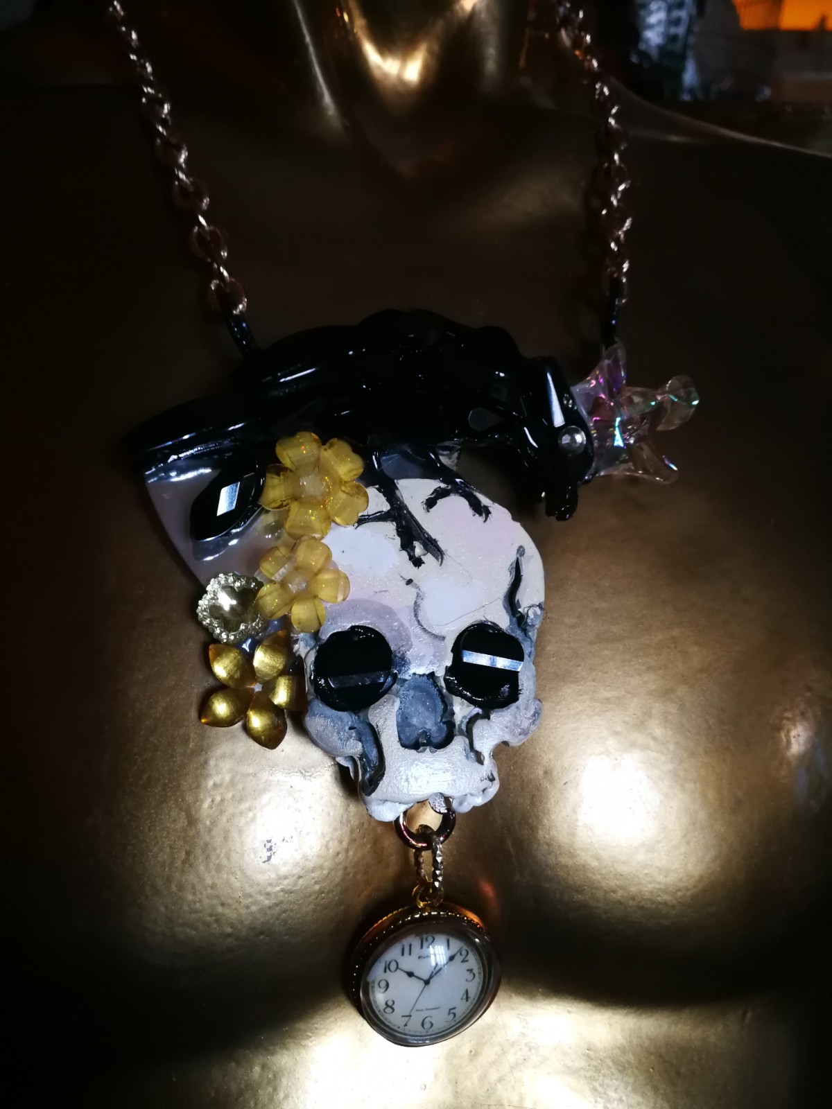 Magic Talisman Black Raven Crow Necklace Skull Pendant Amulet Memento Mori Clock
