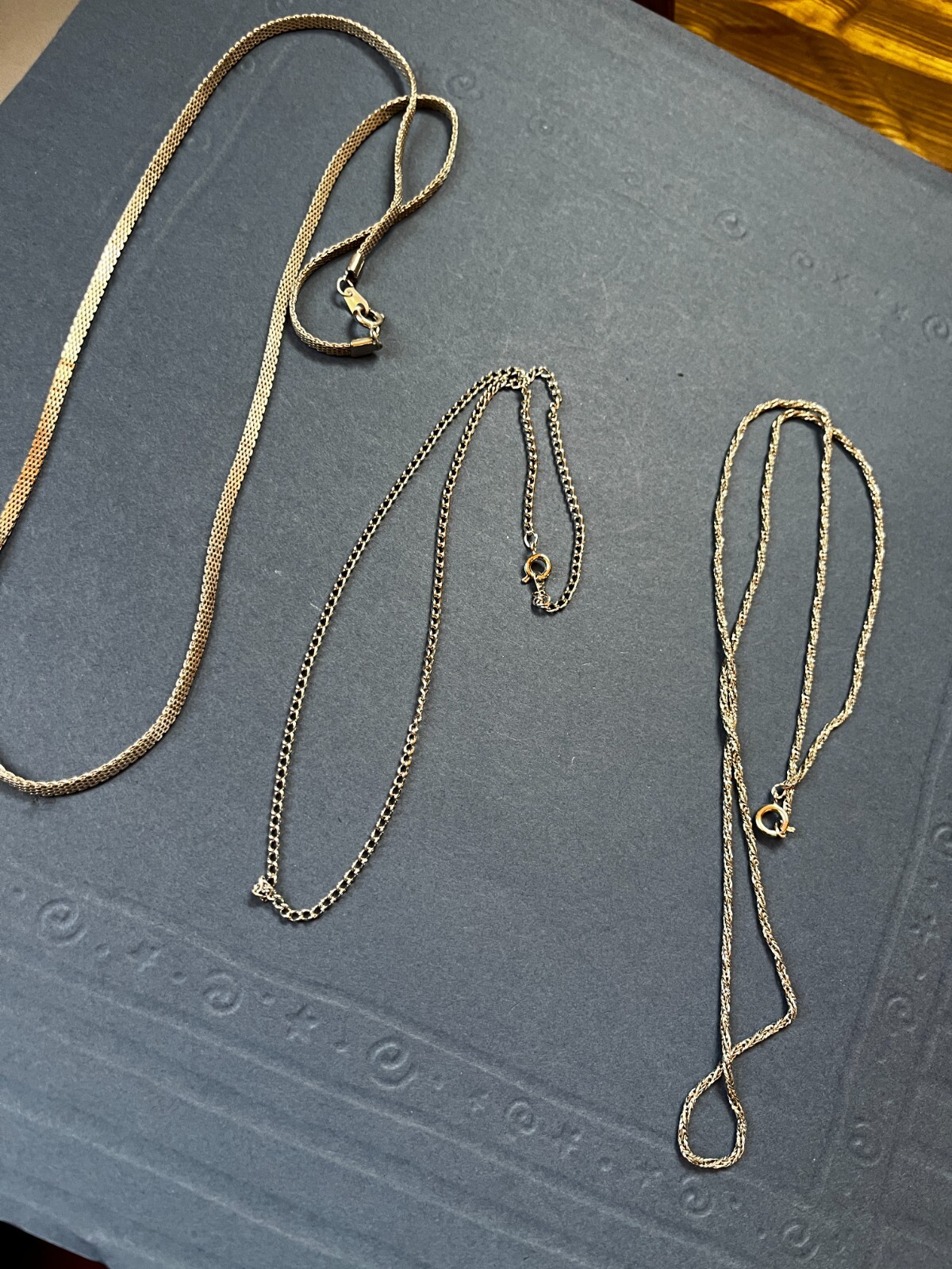 Lot of Various Styles of Mesh Basic Twist Silvertone Chain Necklace – 16-24 inch