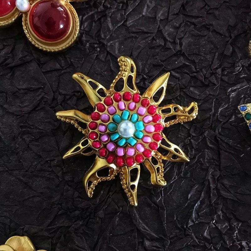Wholesale 10 Vintage Palace Baroque Brooches Mixed Gold Plated Colorful Gem Pins