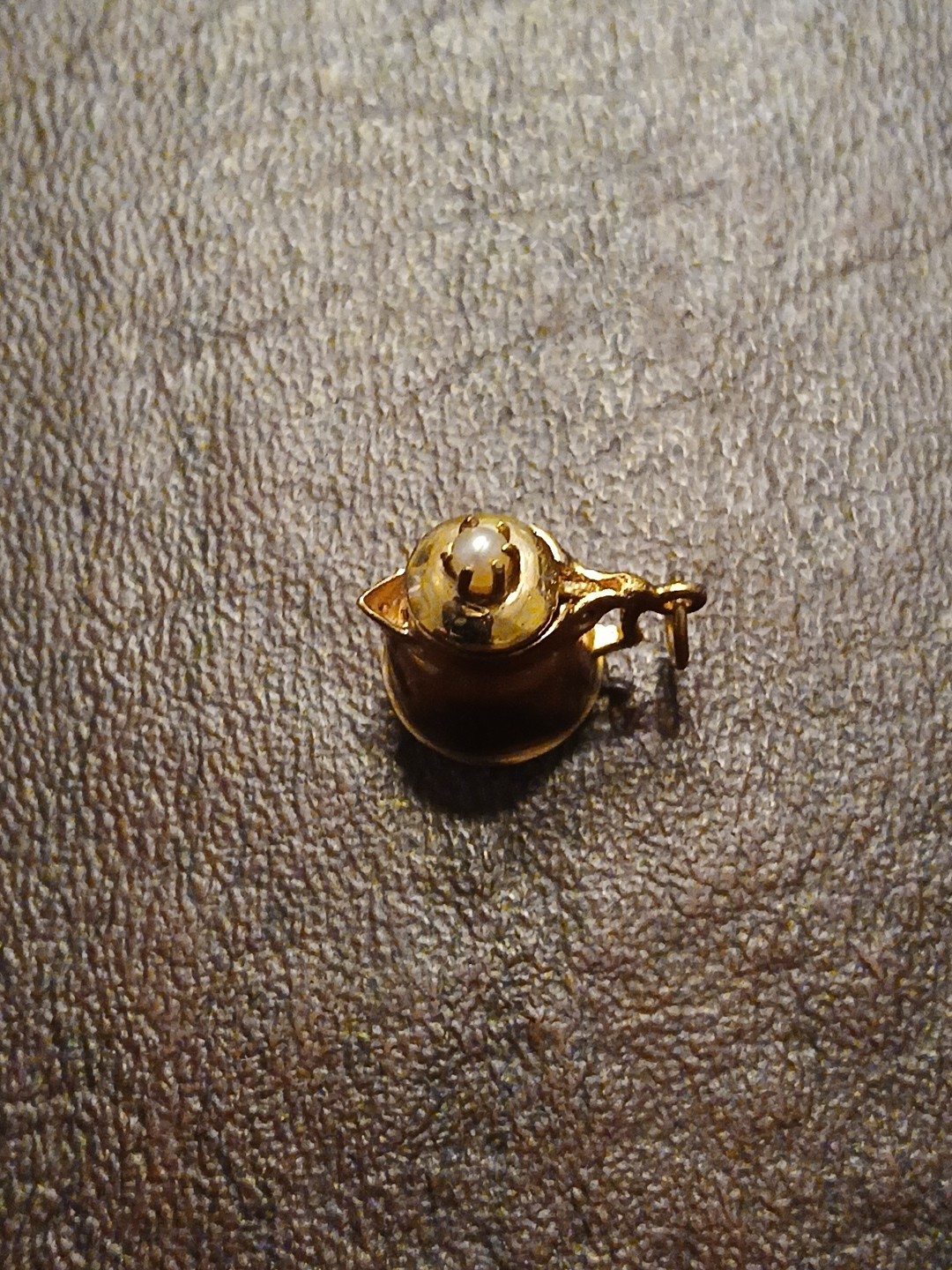 Awesome 3.3 Gram 14kt Solid Yellow Gold Coffee Pot Charm Pendent