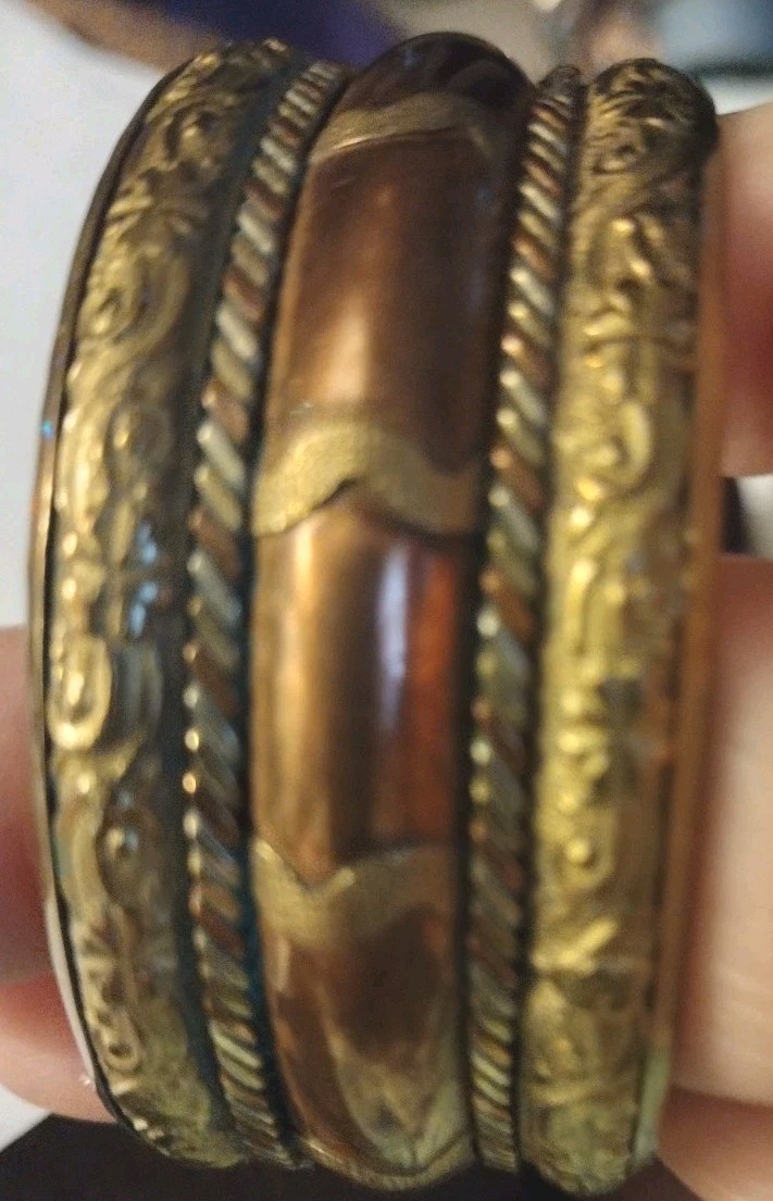 Vtg. Copper/Brass/Silver Bangle 2 1/8 In Wide, 2 1/2 In Diameter