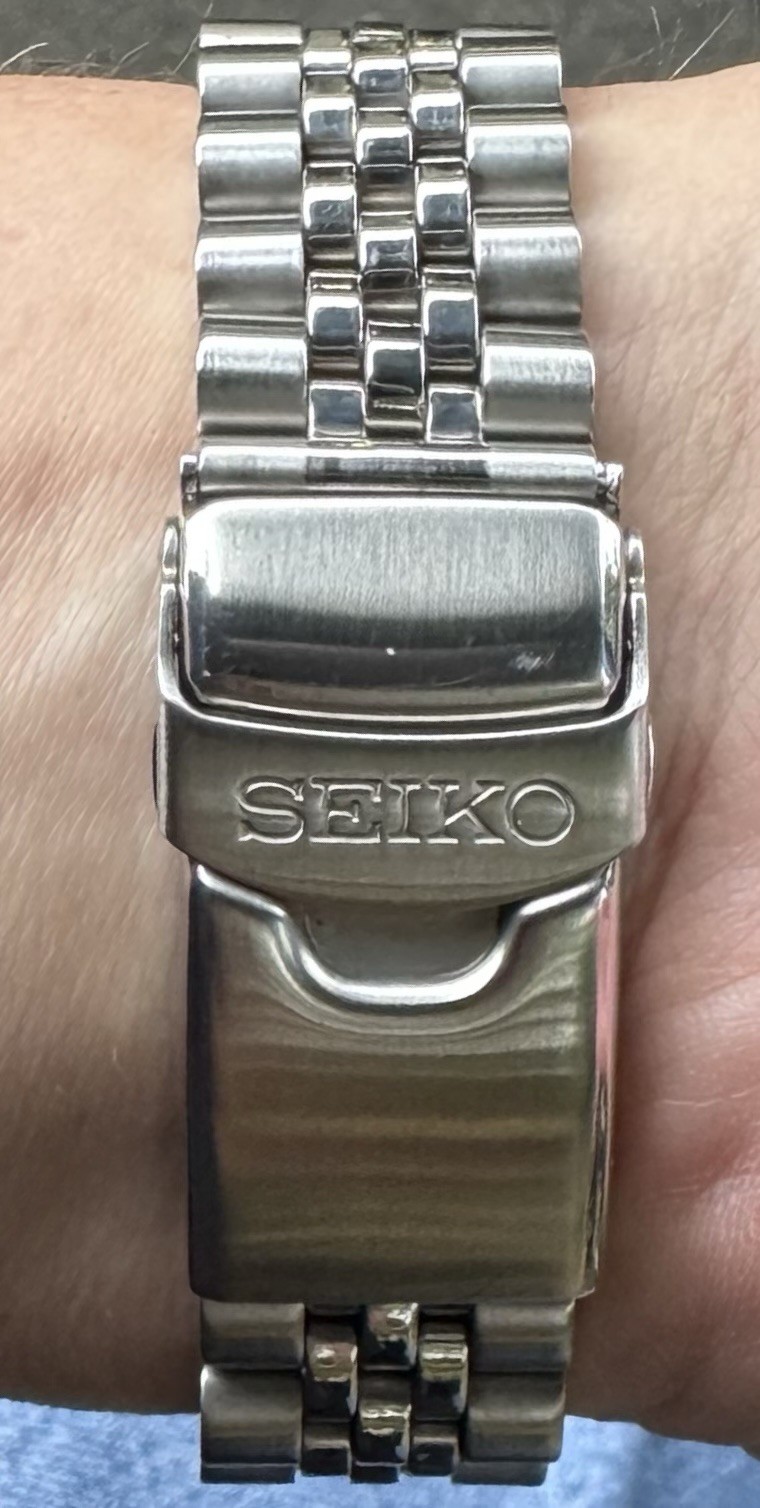 Seiko SKJ031 Kinetic Watch With New Capacitor, 40mm Case Stainless Steel 1990’s
