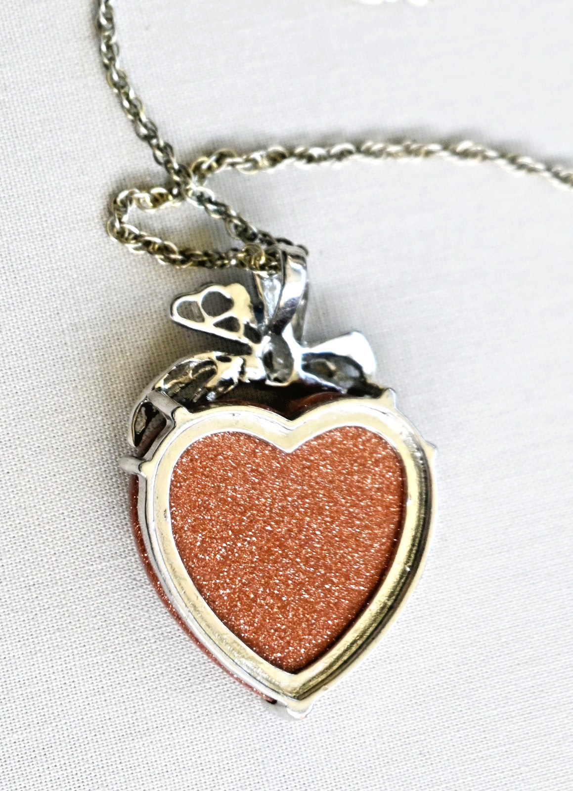 Gold Sandstone Love Heart Goldstone Silver Tone Pendant Necklace