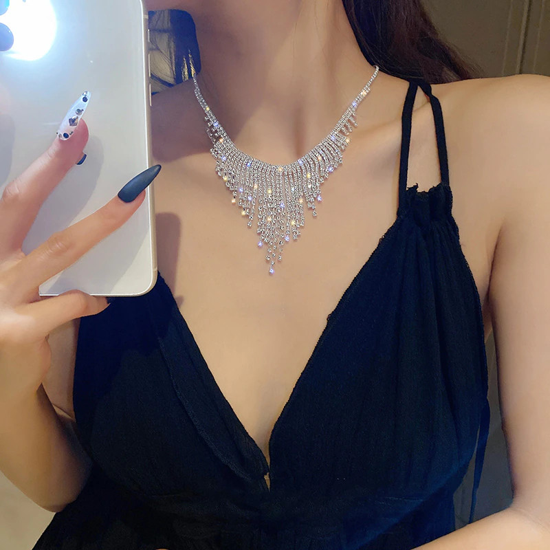 Women Rhinestone Tassel Necklace Jewelry Accessory Choker 96-3