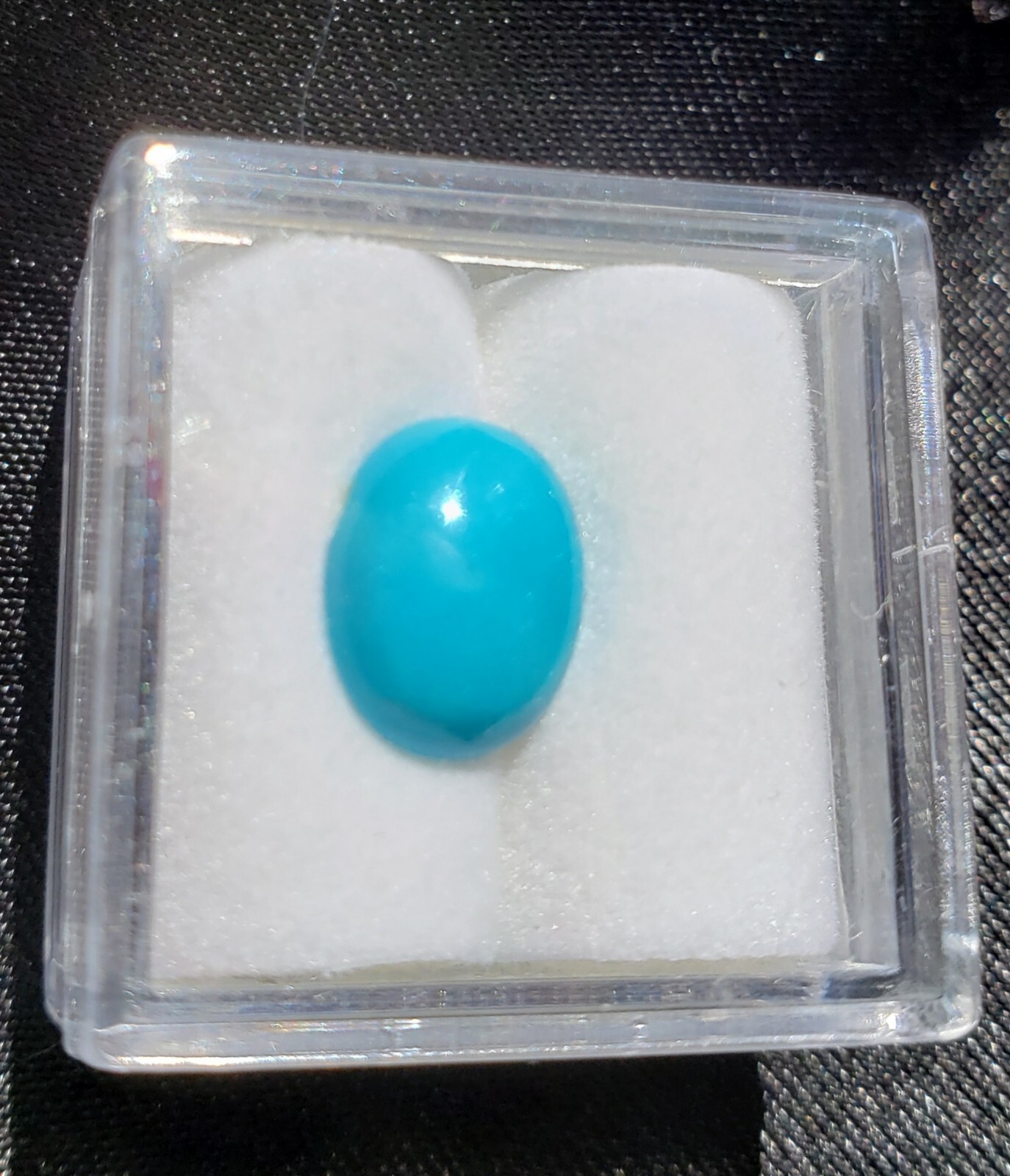 AAAA American Natural Sleeping Beauty Turquoise (Ovl 10×8 mm) Approx 2.20 ctw